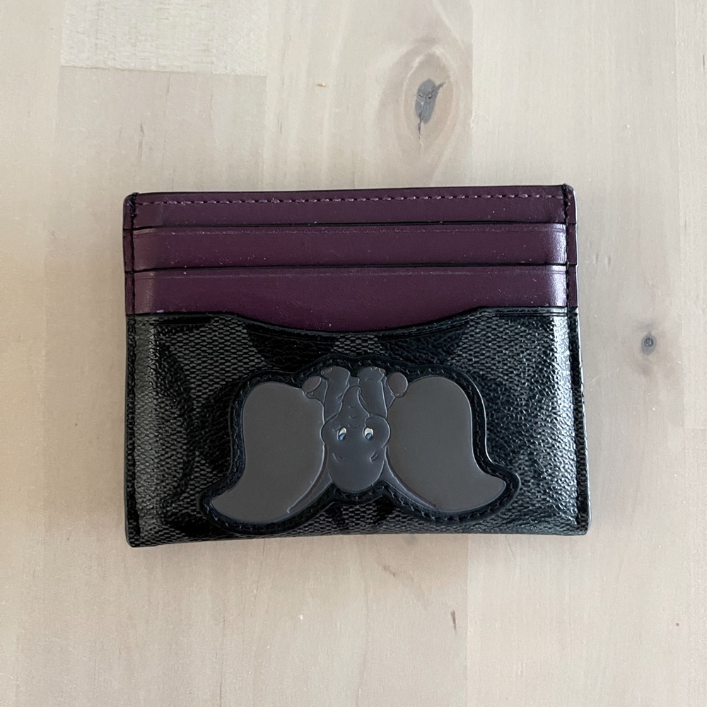 Limited edition Coach* Disney Dumbo Card Case